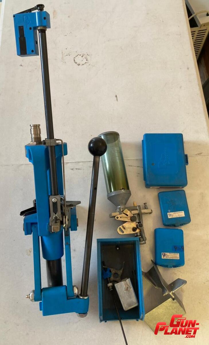 Dillon 550c con kit de conversión 9mm 