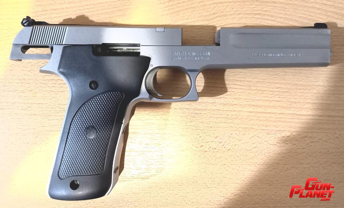 Smith & Wesson Mod 2206 