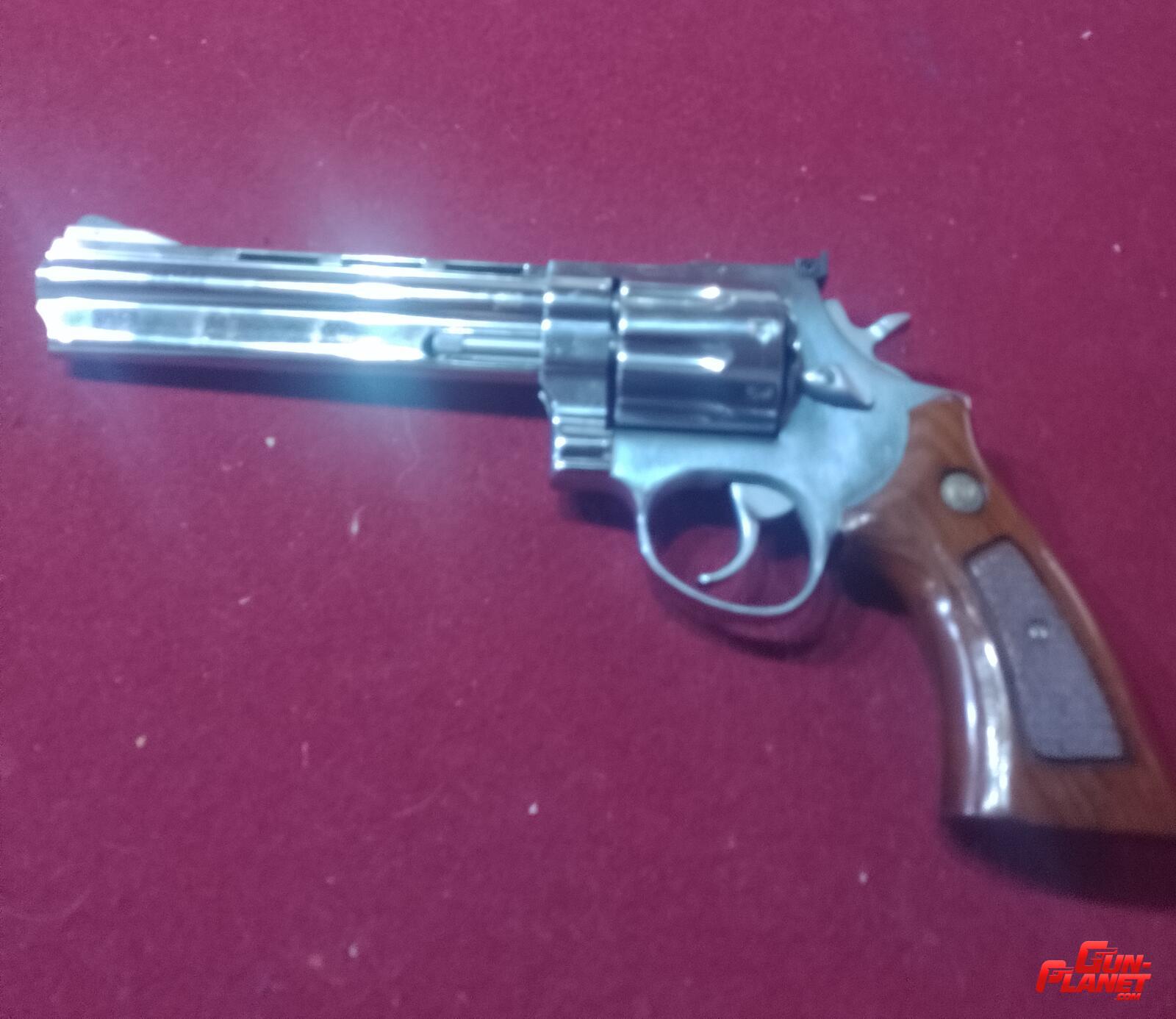 Taurus 838 cal 38 Special 