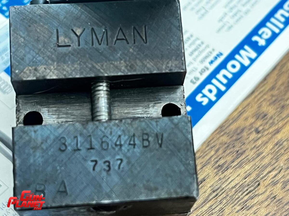 Lyman # 311644 cal 30 de 190 grains