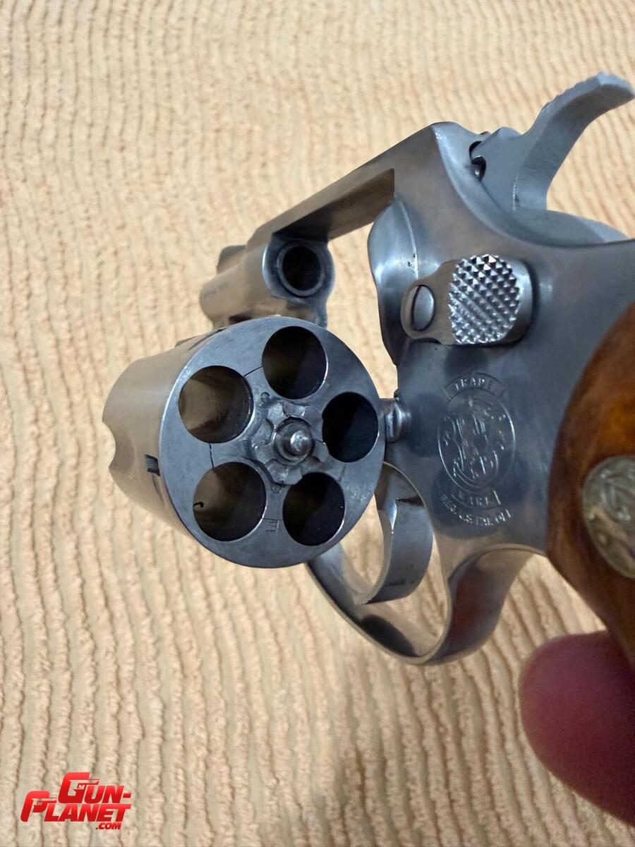 Smith & Wesson Modelo 60