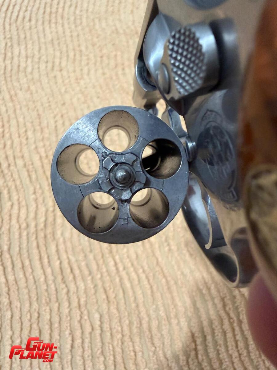 Smith & Wesson Modelo 60