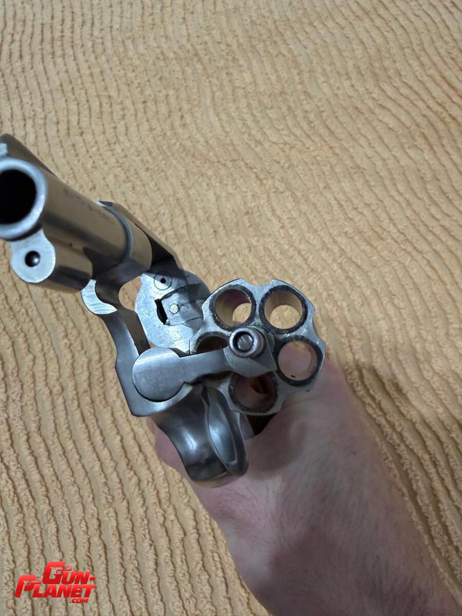 Smith & Wesson Modelo 60