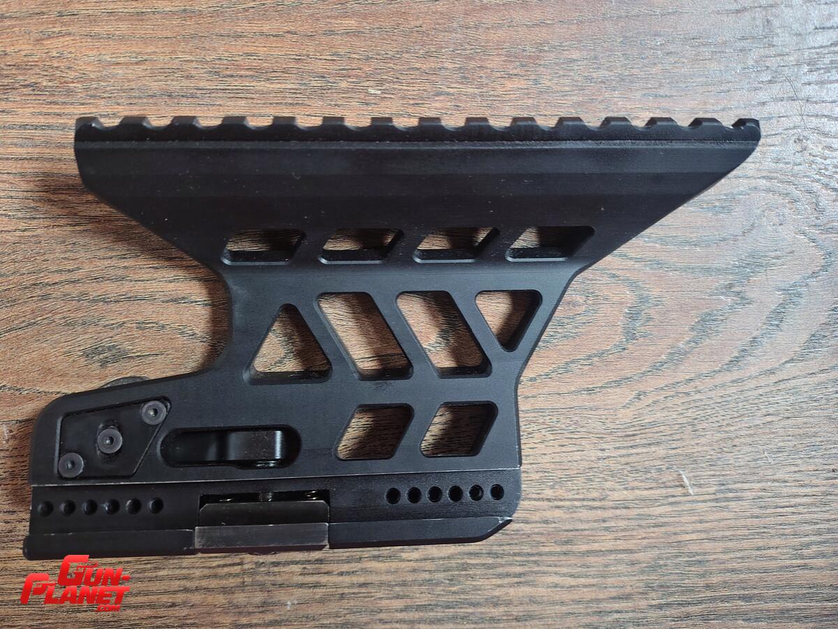  Montaje lateral AK KALASHNIKOV 