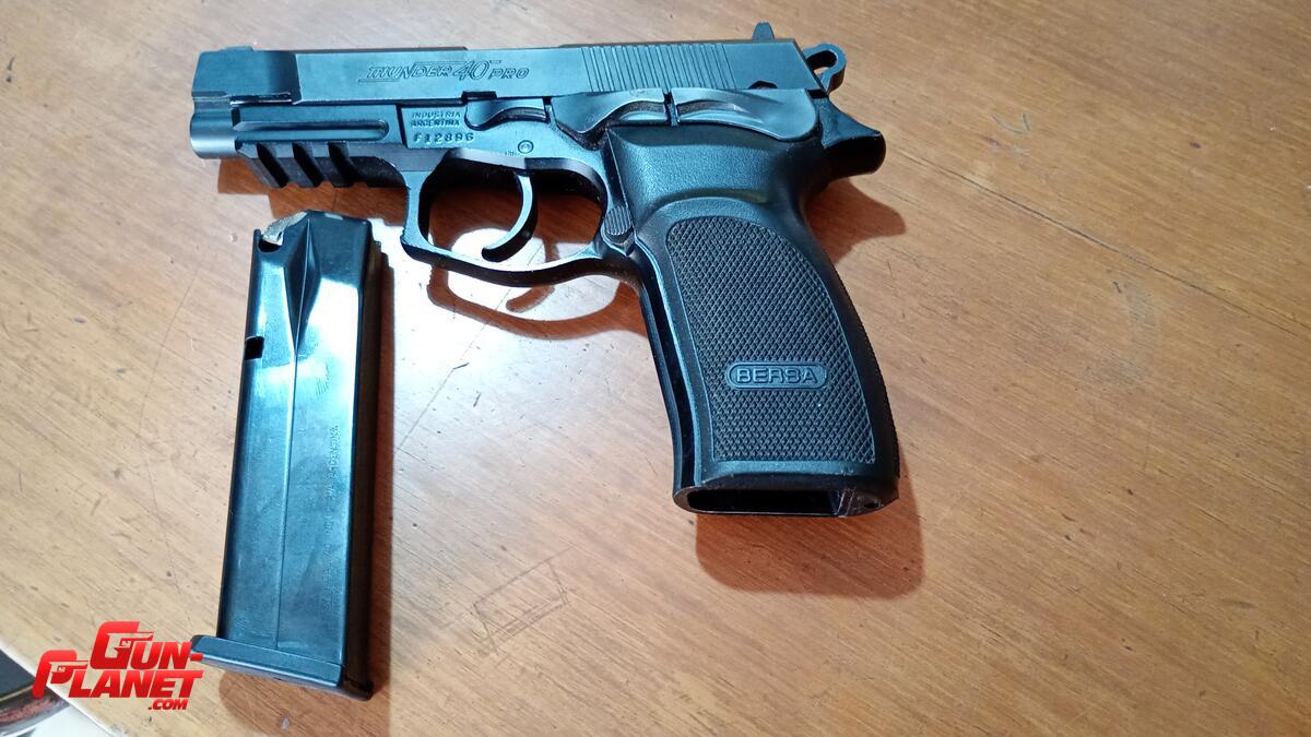 Bersa Thunder 40 pro
