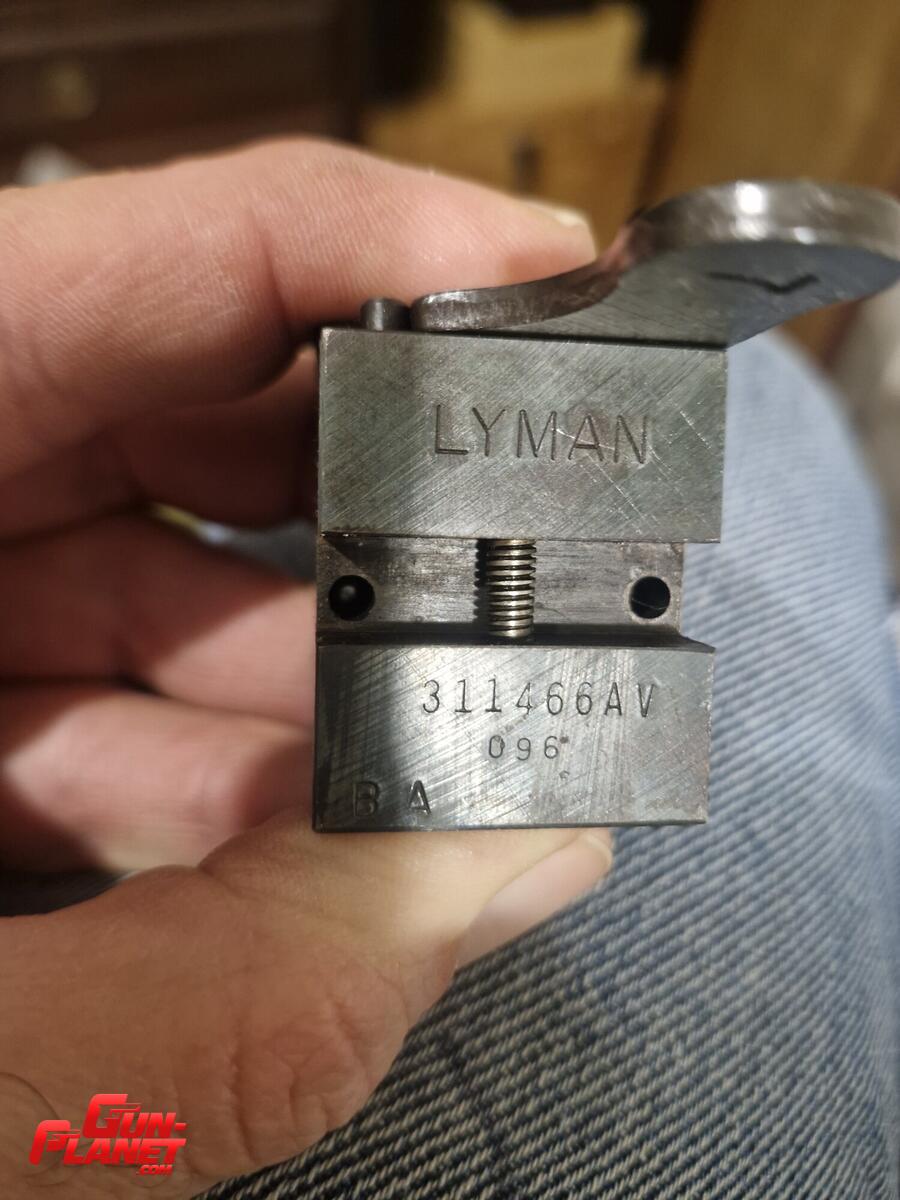 Lyman Molde 311466AV para .30 / .311