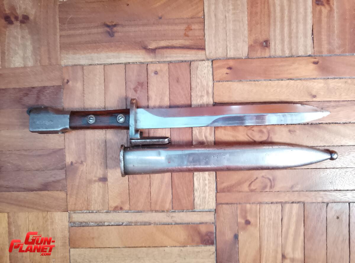  Bayoneta Fal