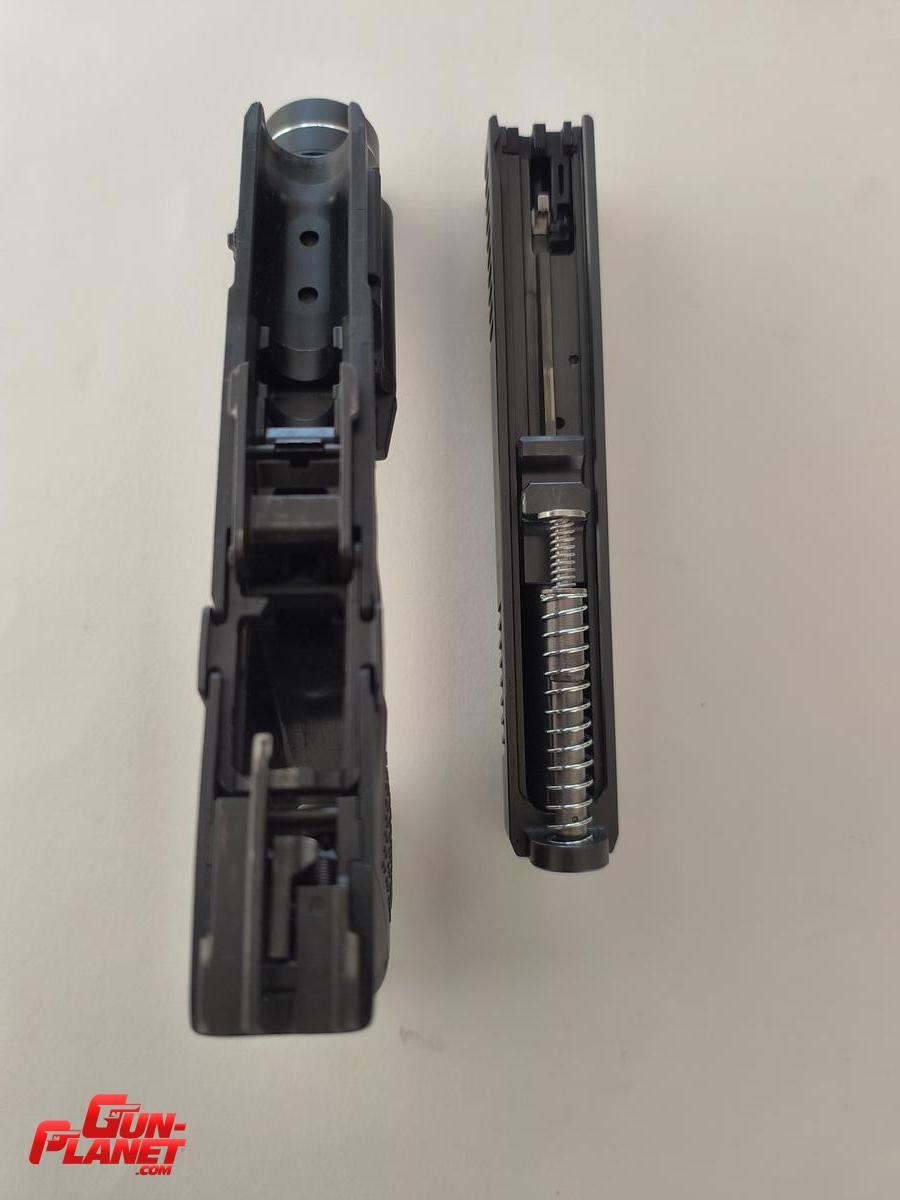 CZ P-10 c CUSTOMIZADA
