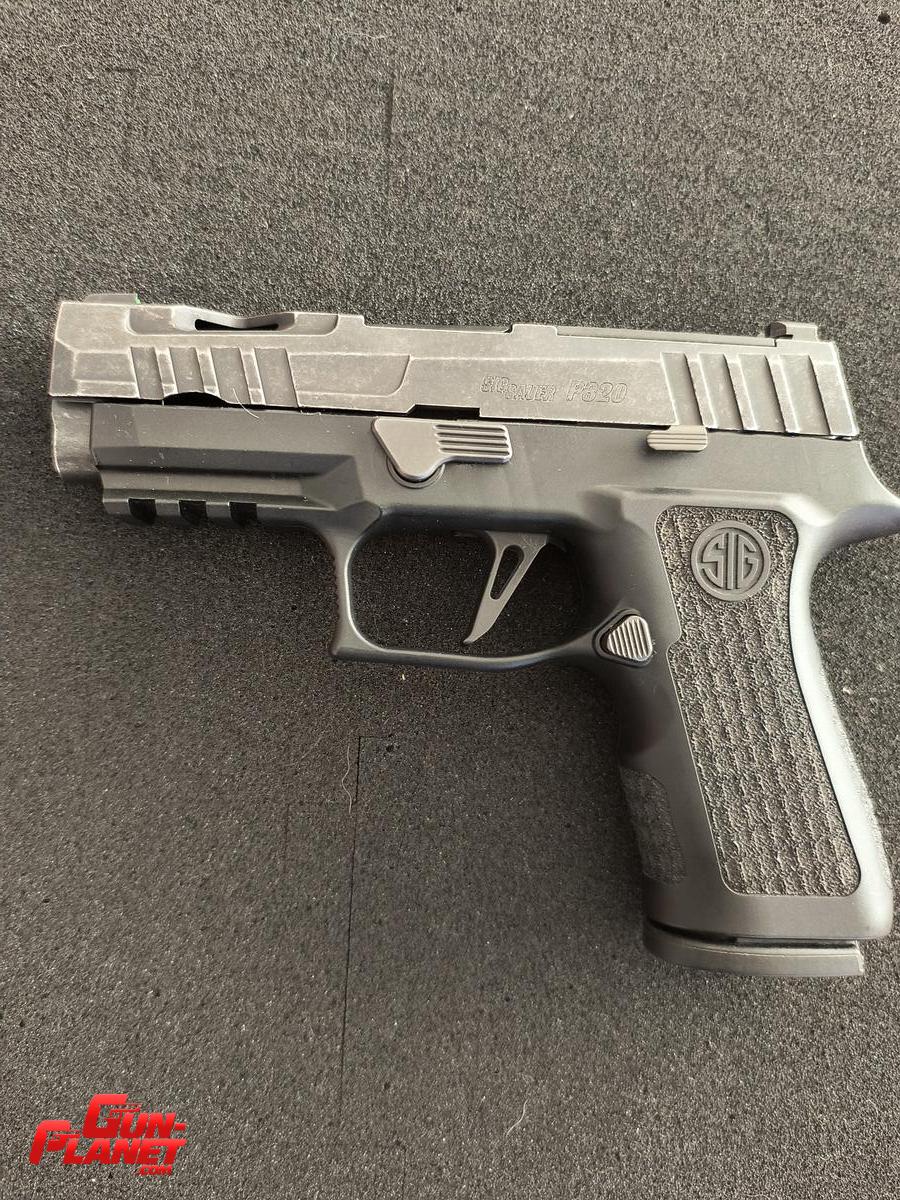 Sig Sauer P 320 SERIE X SPECTRE CUSTOM WORK 