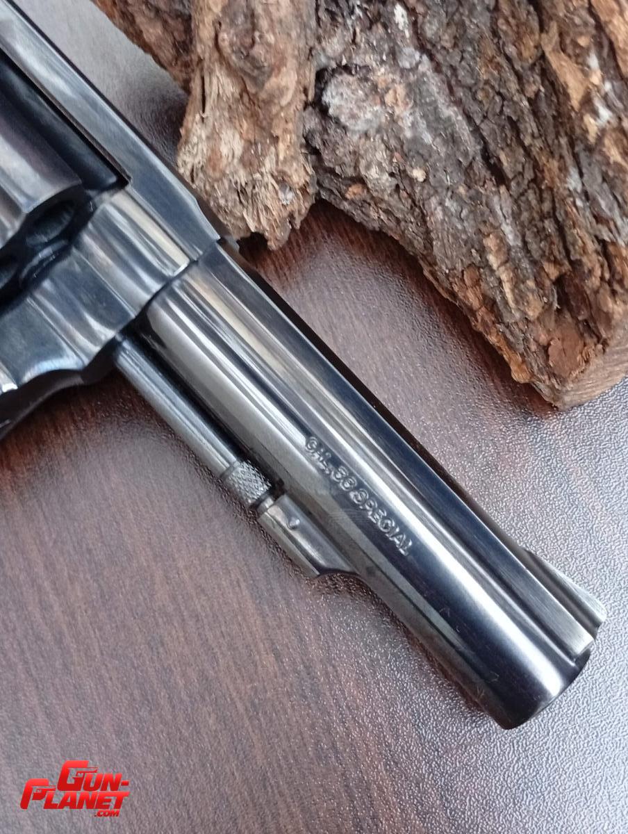 Taurus 82