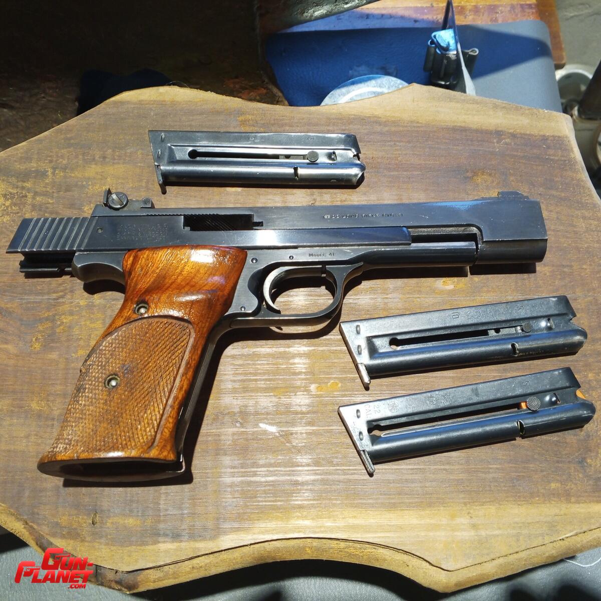 Smith & Wesson Modelo 41