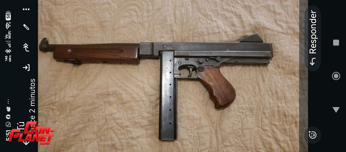 Auto Ordnance M1A1 Tommy Gun 