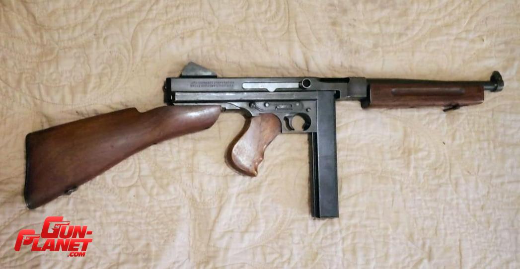 Auto Ordnance M1A1 Tommy Gun  Cal: 45 ACP