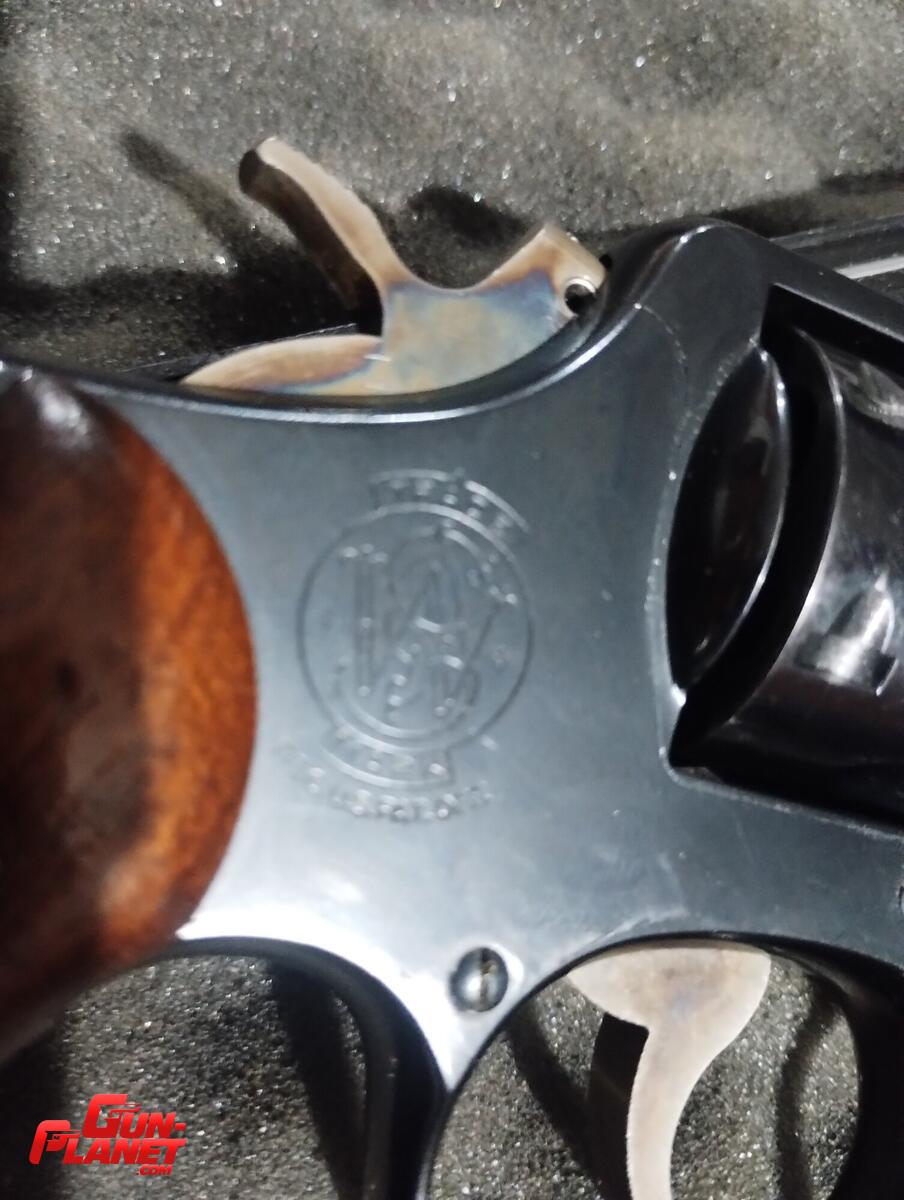 Smith & Wesson 10-7