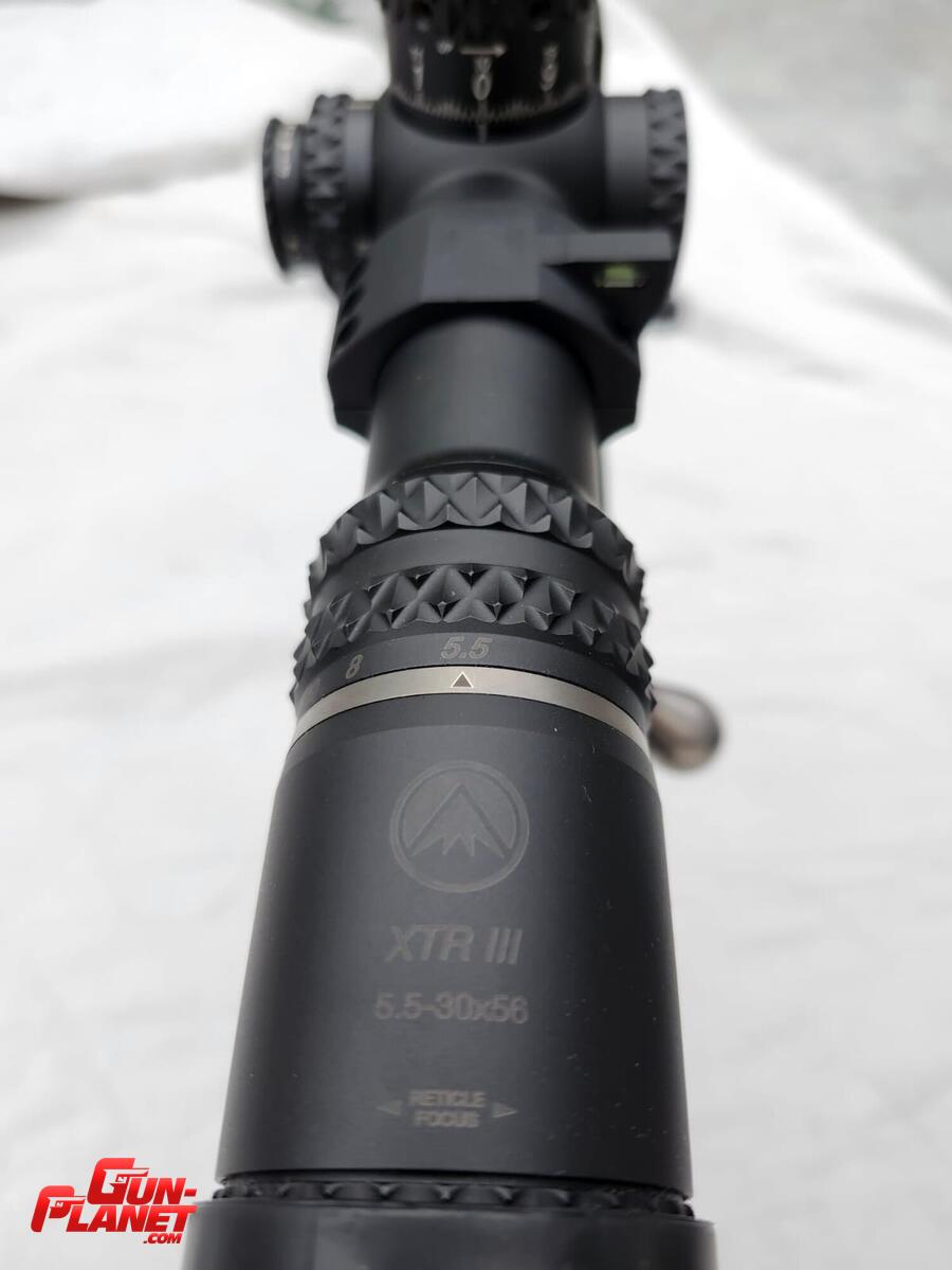 Burris XTR III 5.5-30x56mm iluminado. Tubo de 34mm