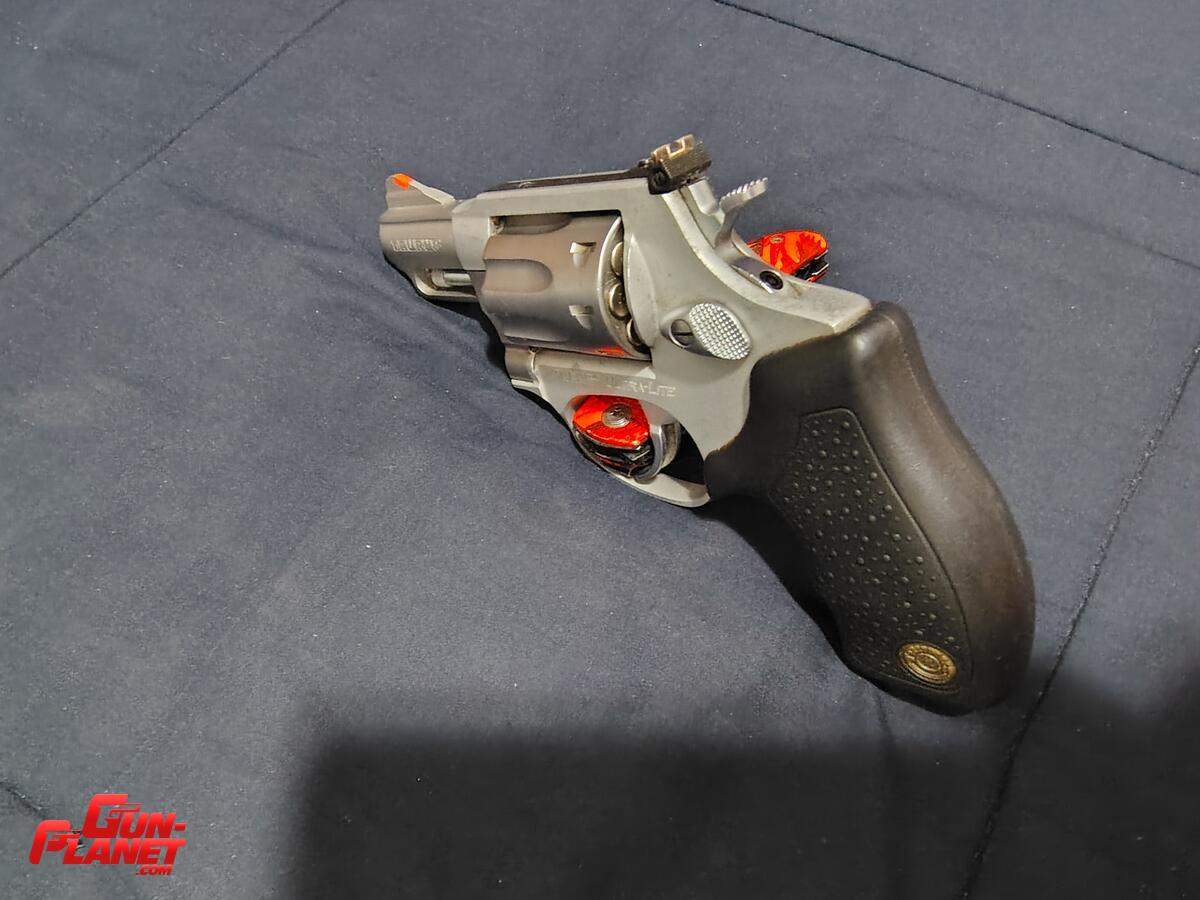 Taurus 941