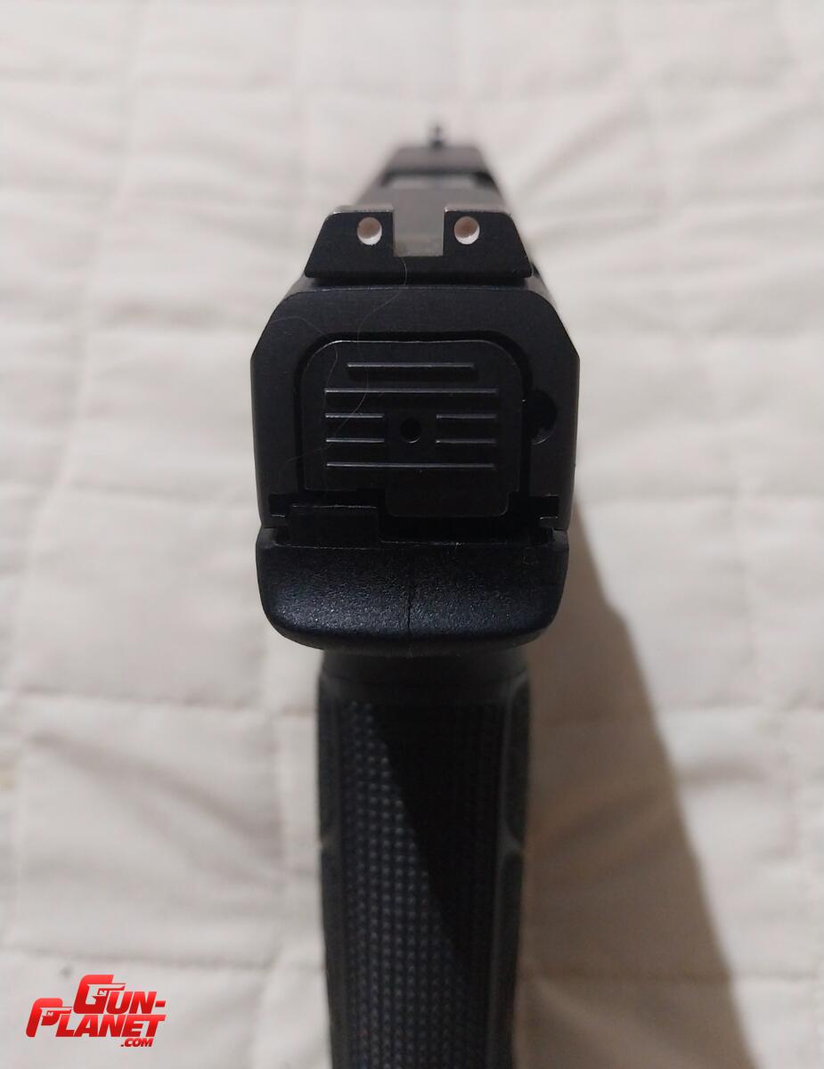 Beretta APX