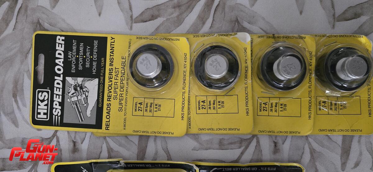 HKS Speedloaders + Cases cinturon