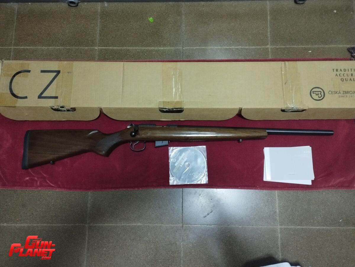 CZ 452 cal 17 HMR