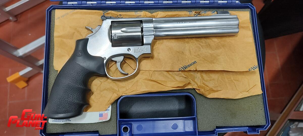 Smith & Wesson 686