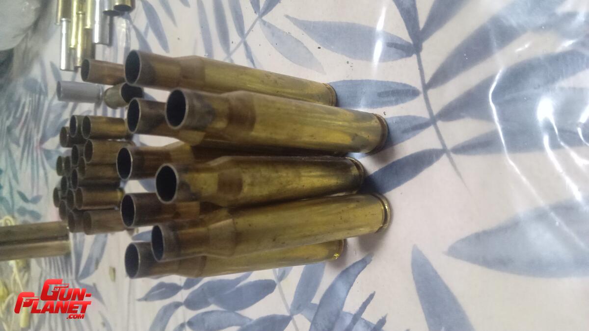  8 vainas cal. 270 Winchester 
