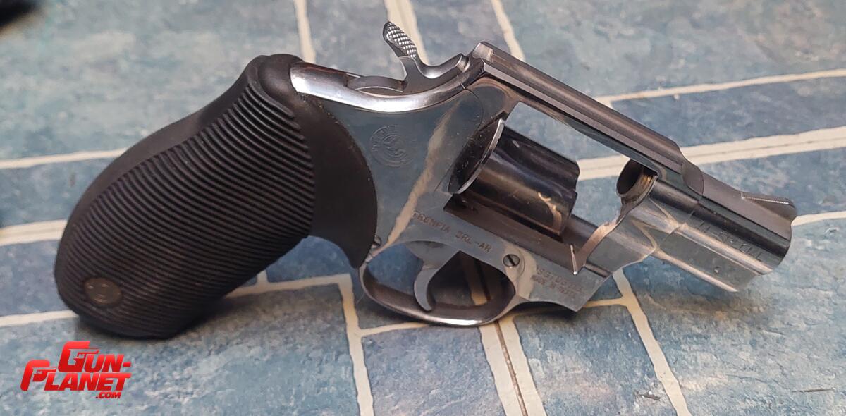 Taurus 445 inox 