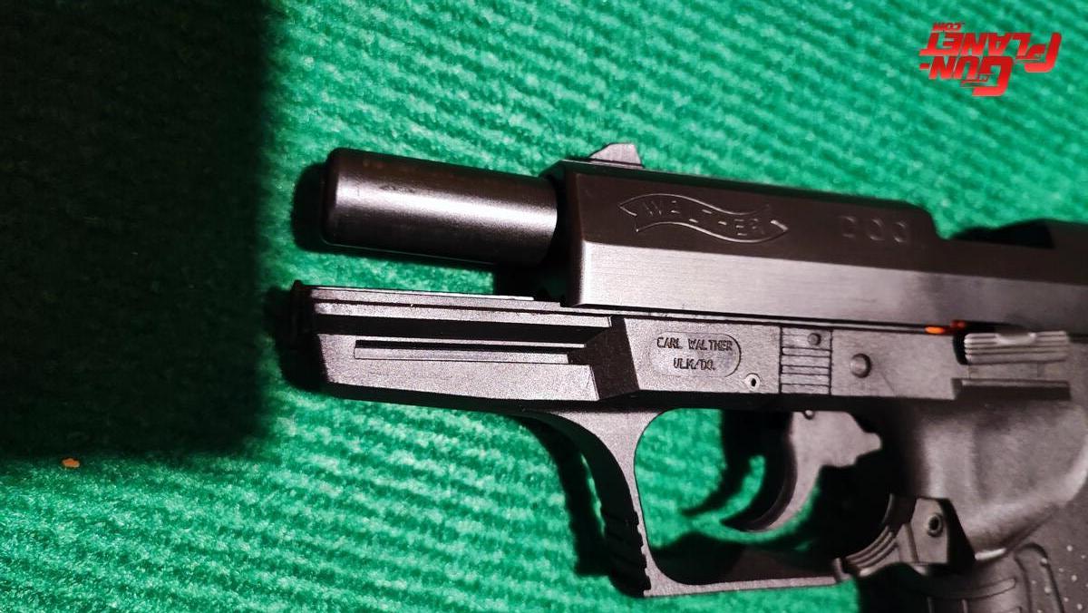 Walther P 99