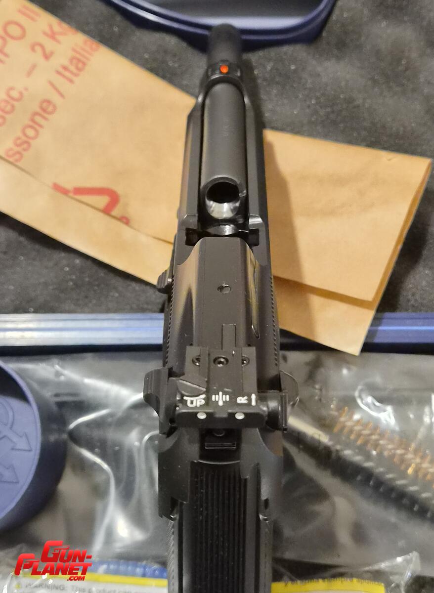 Beretta 92A1 con kit xperformance original beretta / envio al interior