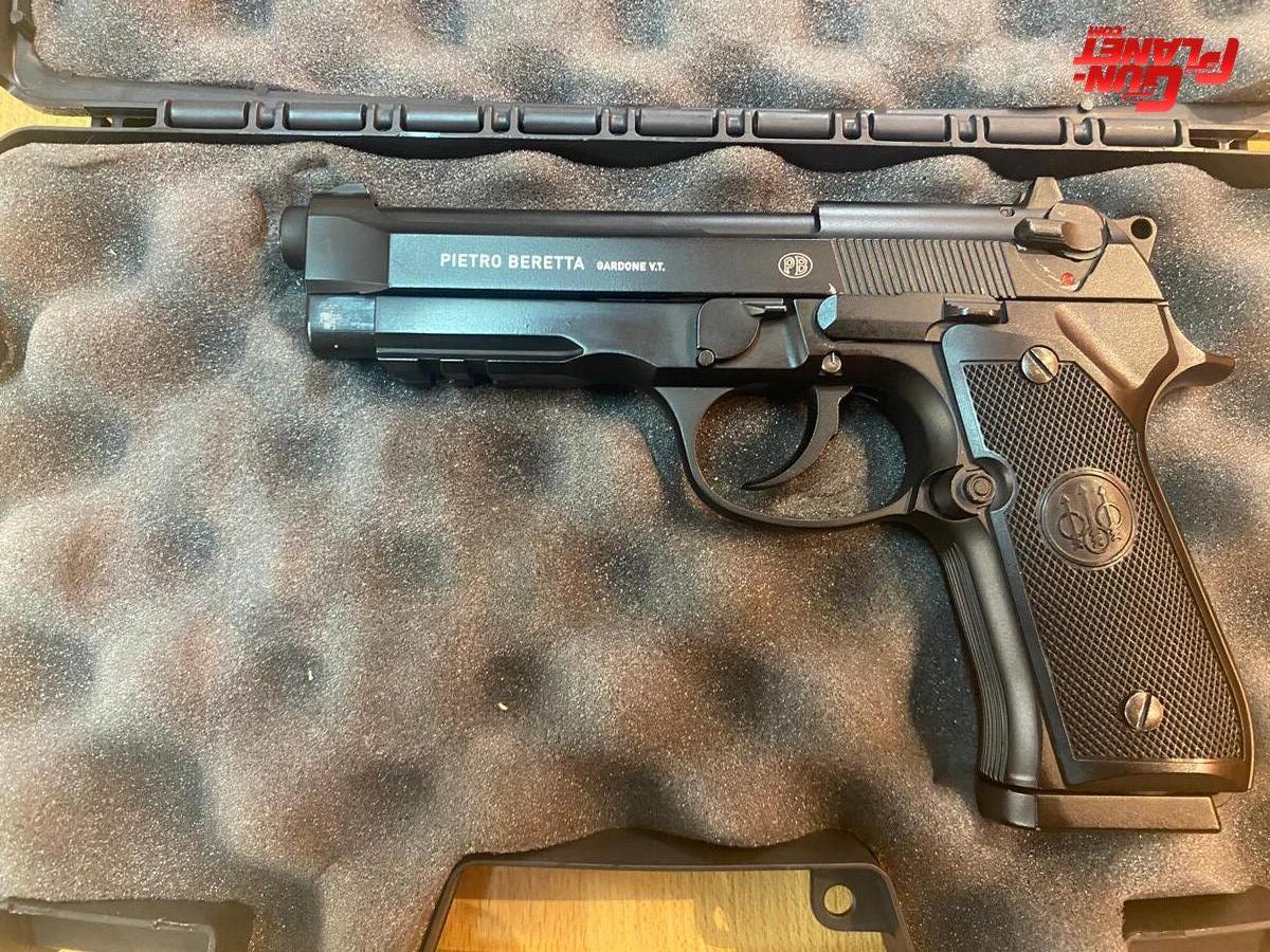 Umarex Beretta 92F A1