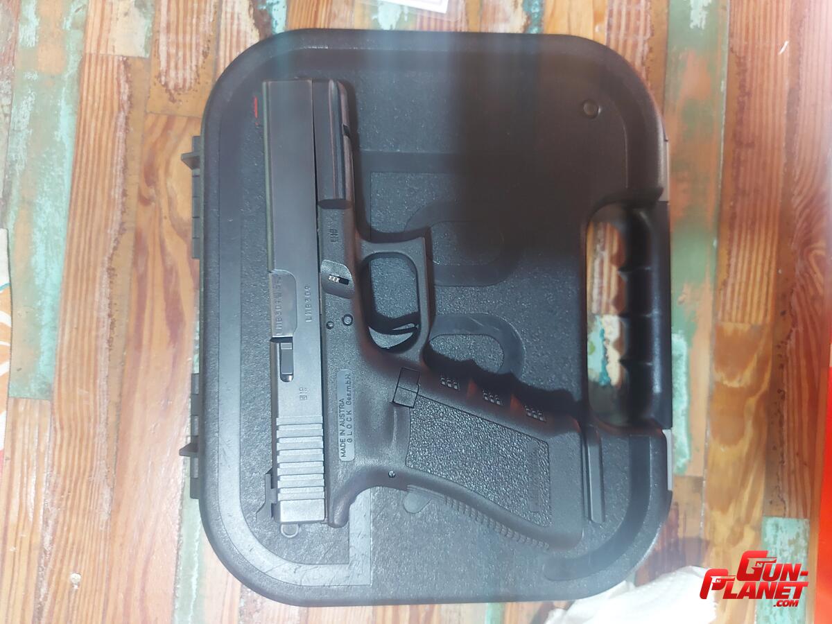 Glock 17 gen 3 cal 9mm
