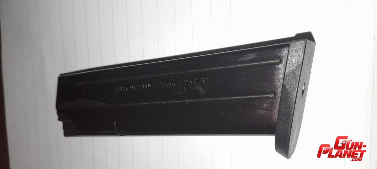 Beretta Cargador original de modelo px4