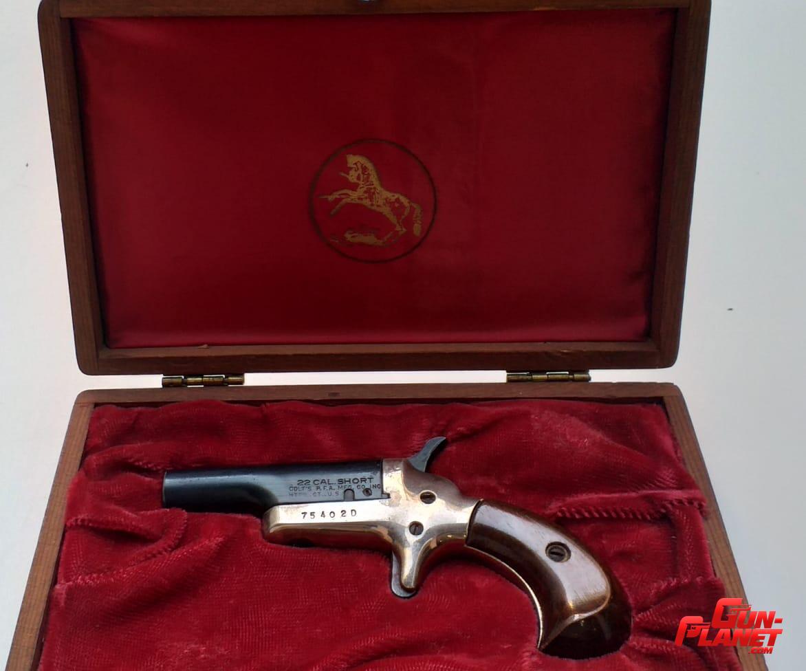 Colt Derringer 4to modelo bañado en oro cal 22 