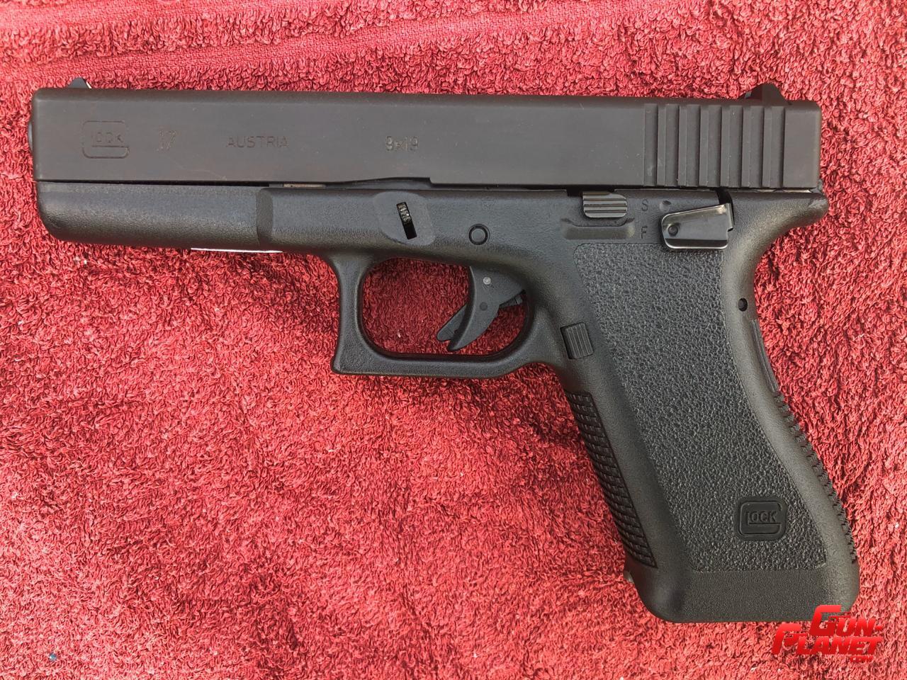 Glock 17 S Unica con seguro manual !!!!