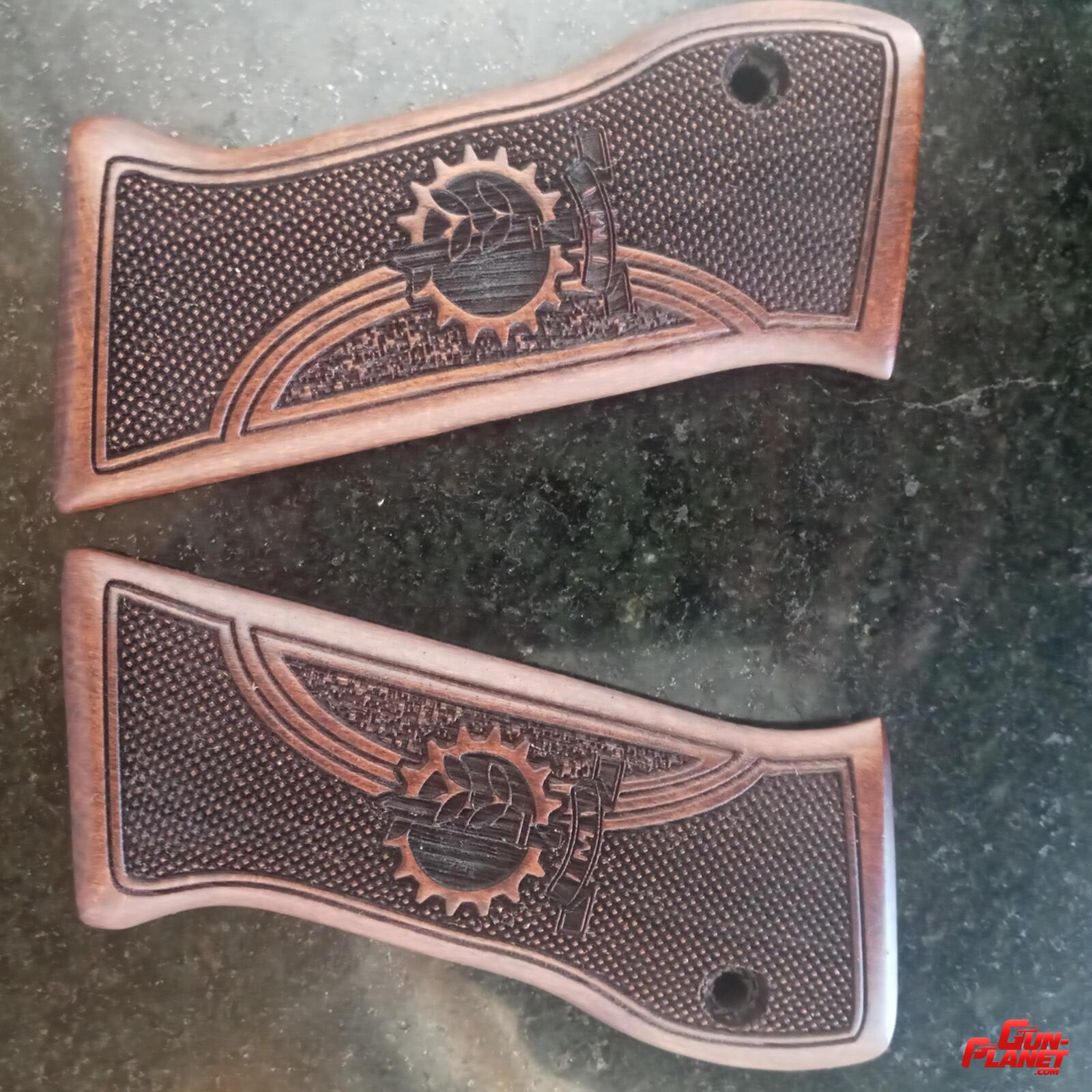 Jericho 941 cachas de madera 