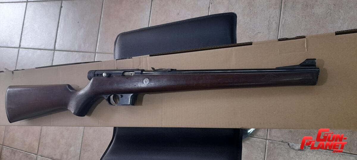 Halcón 62 cal 22 LR