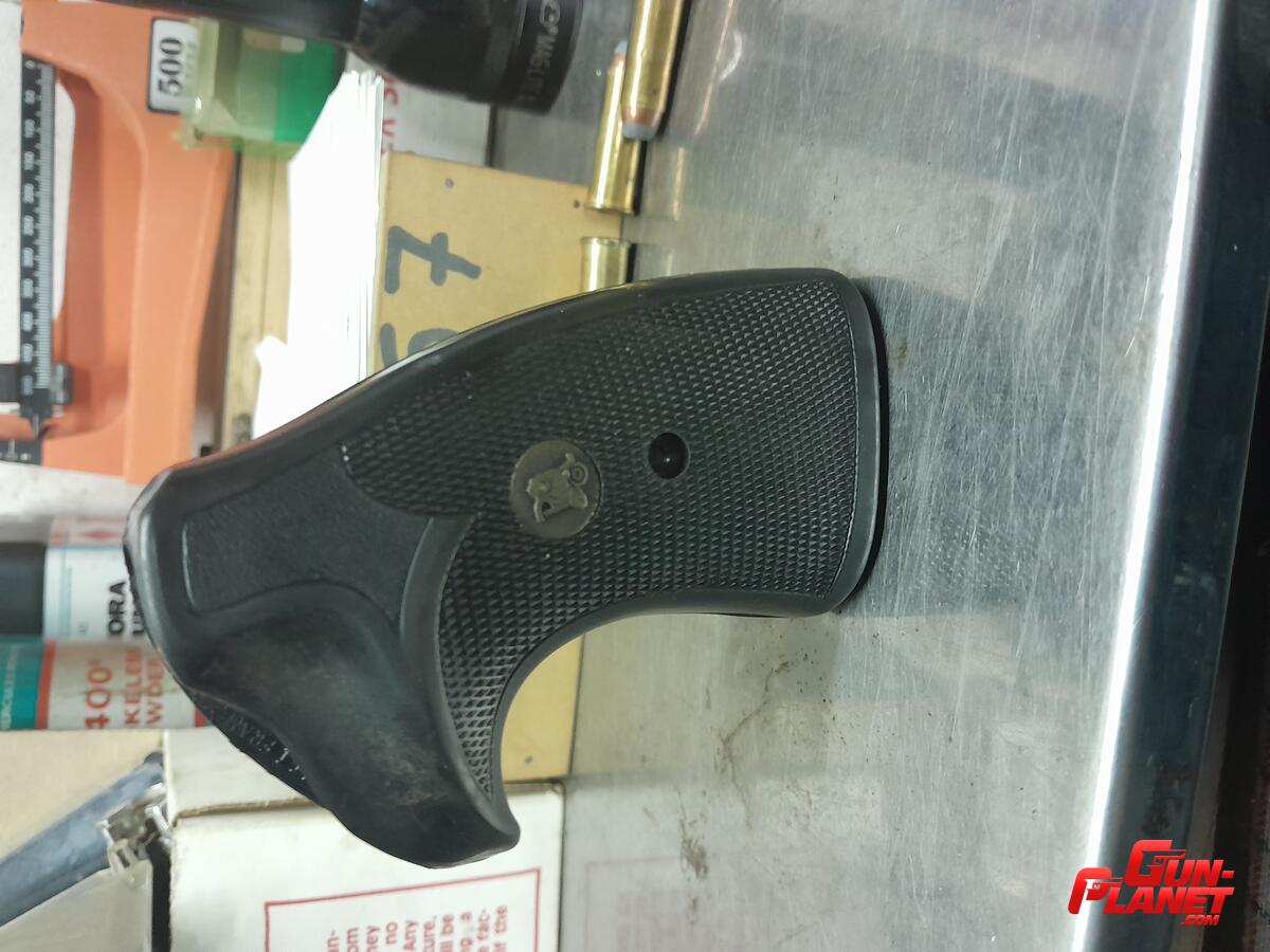 Pachmayr Colt python frame L