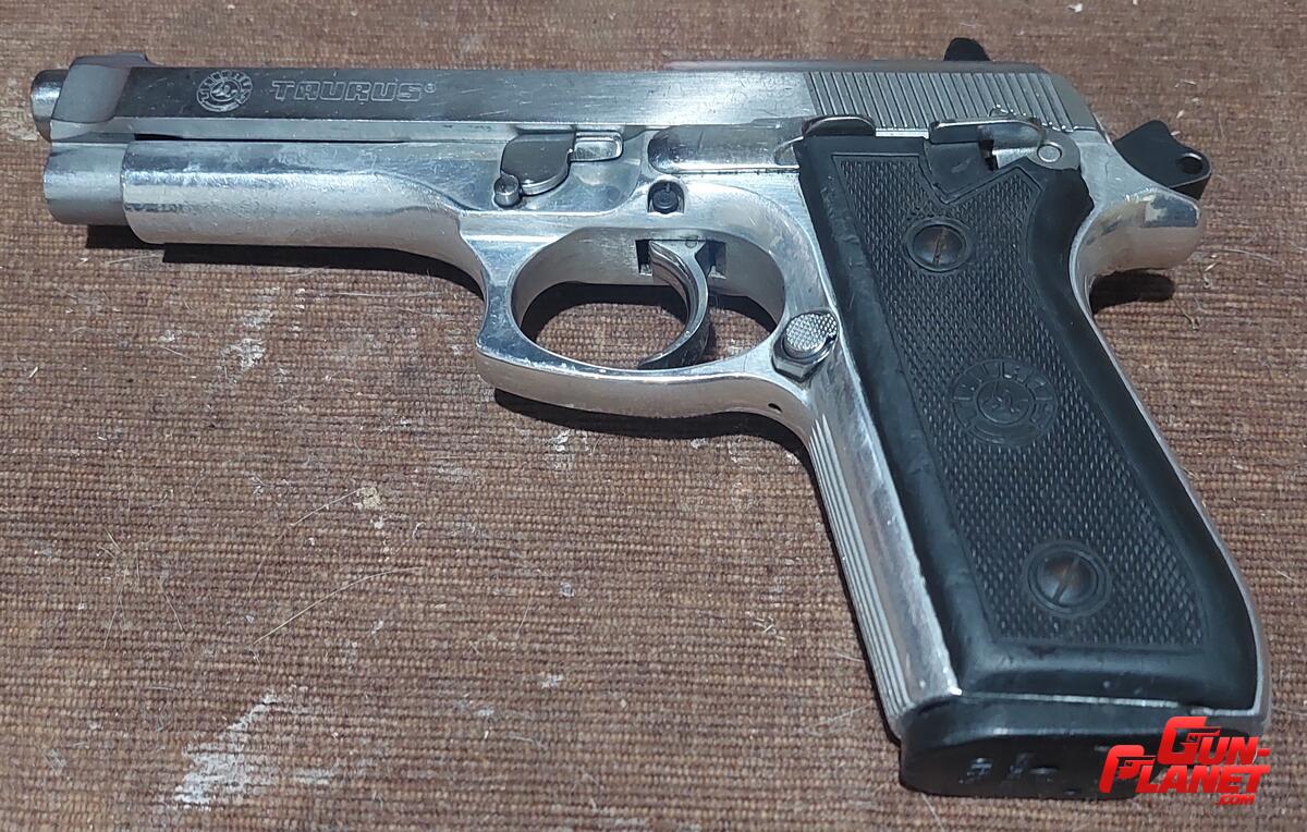 Taurus PT 92 