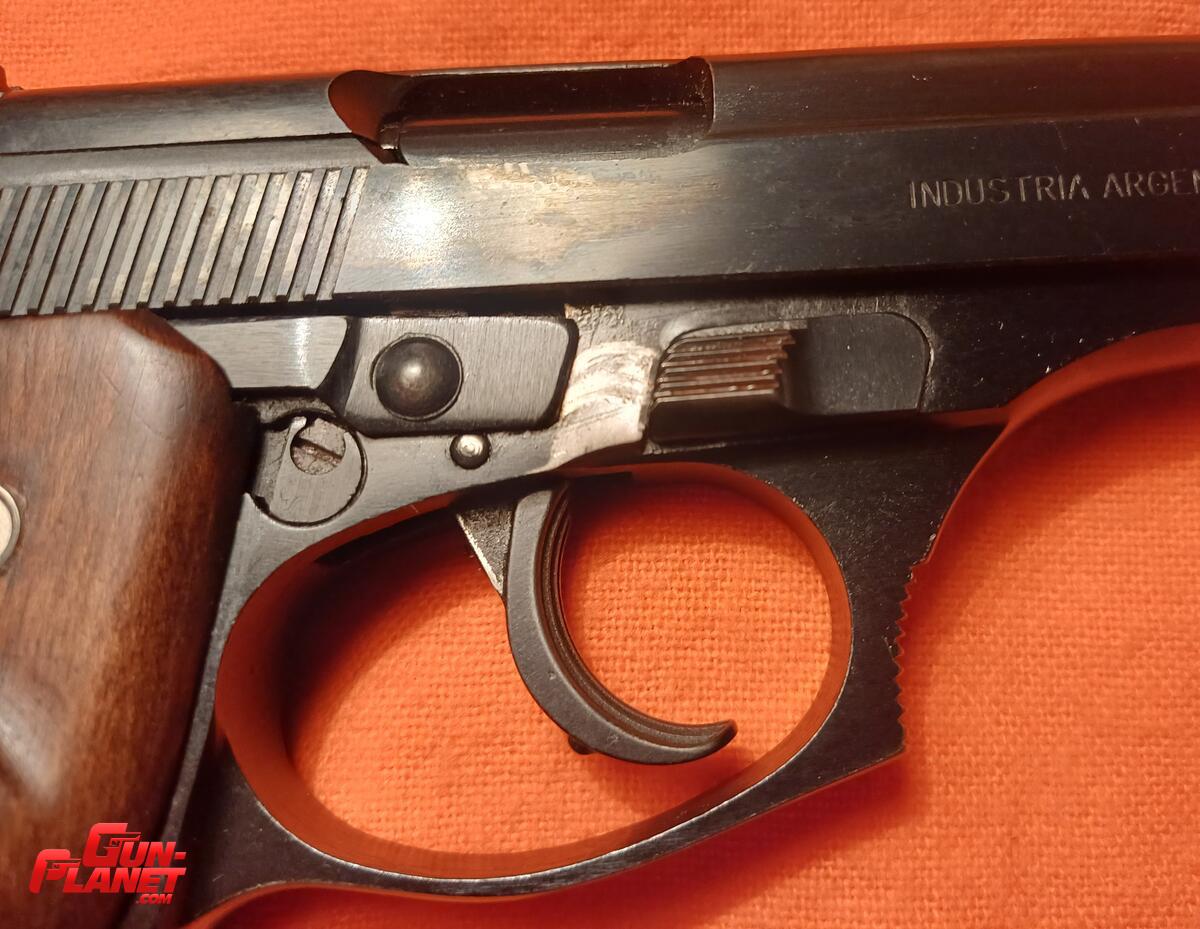 Bersa 83