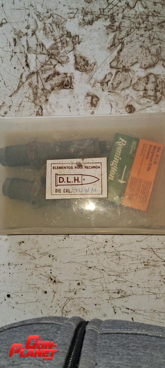 DLH (De Luca Hermanos) Dies 