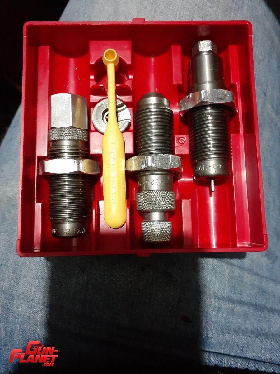 Lee Dies 32 S&W Long 