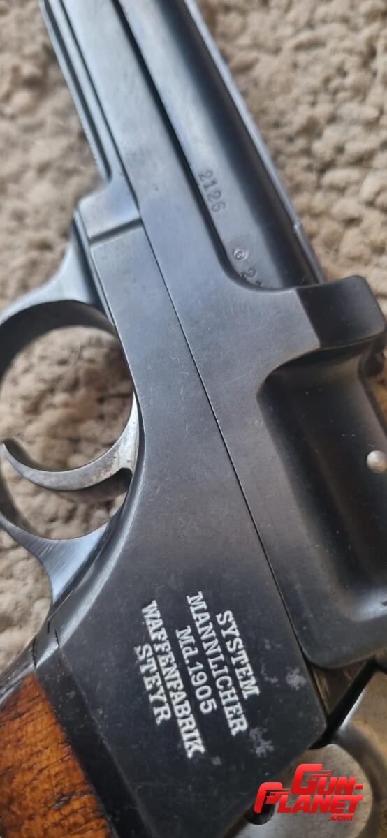Steyr Mannlicher 1905 E,A, con escudo 