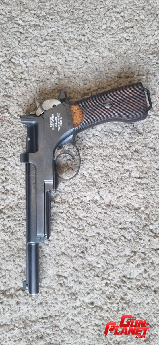 Steyr Mannlicher 1905 E,A, con escudo 