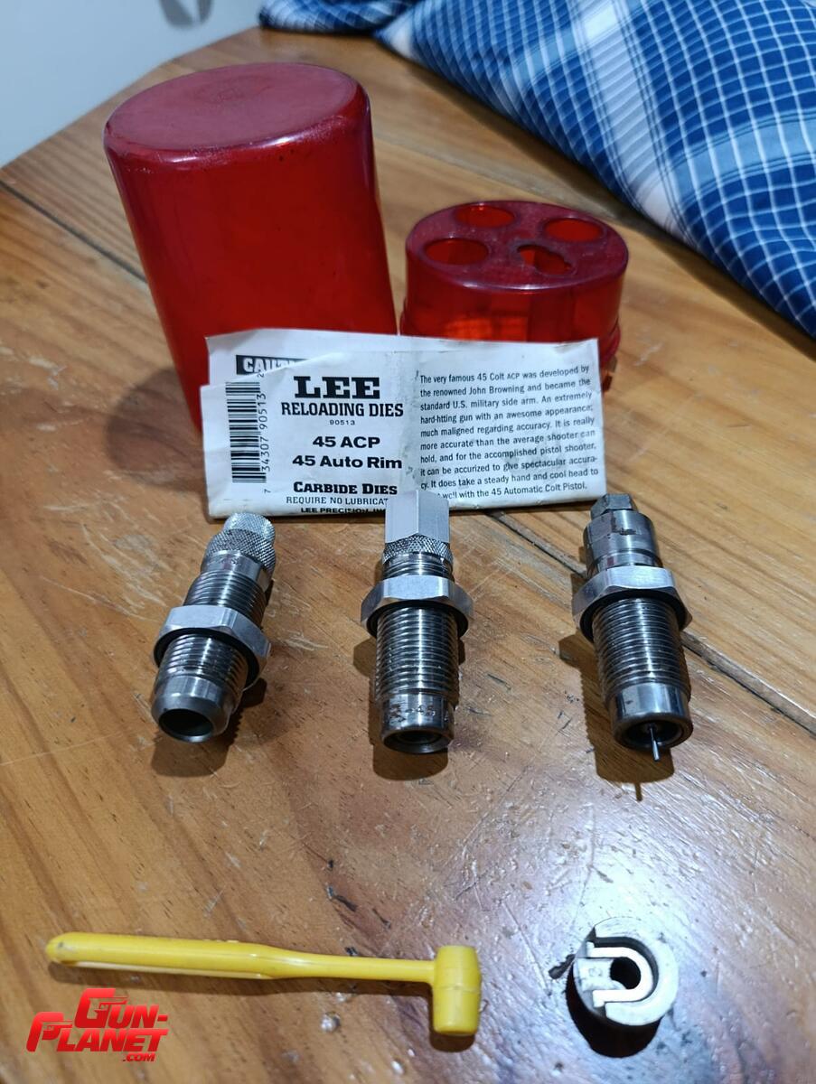 Lee dies de 3 cuerpos 45 ACP
