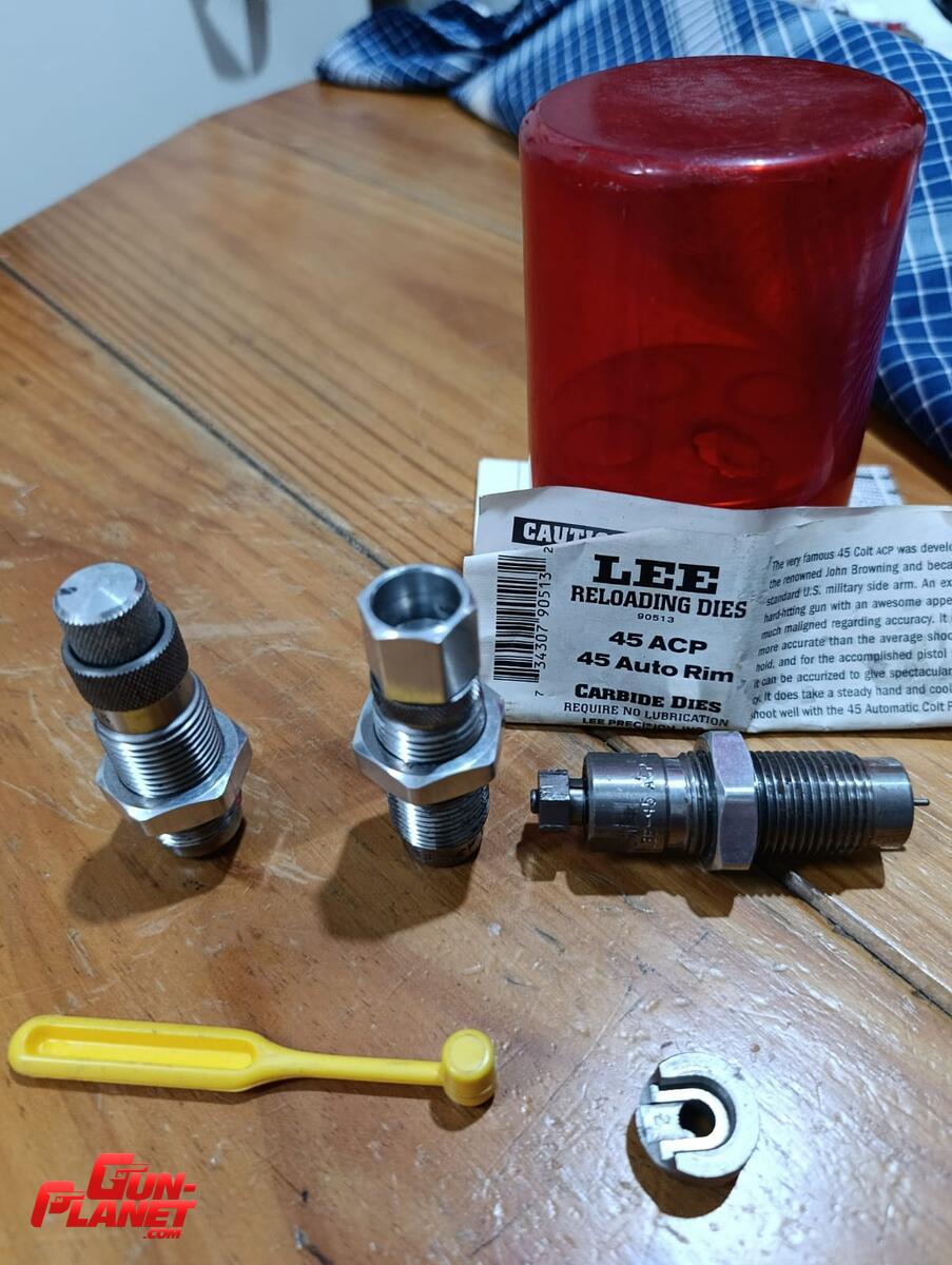 Lee dies de 3 cuerpos 45 ACP