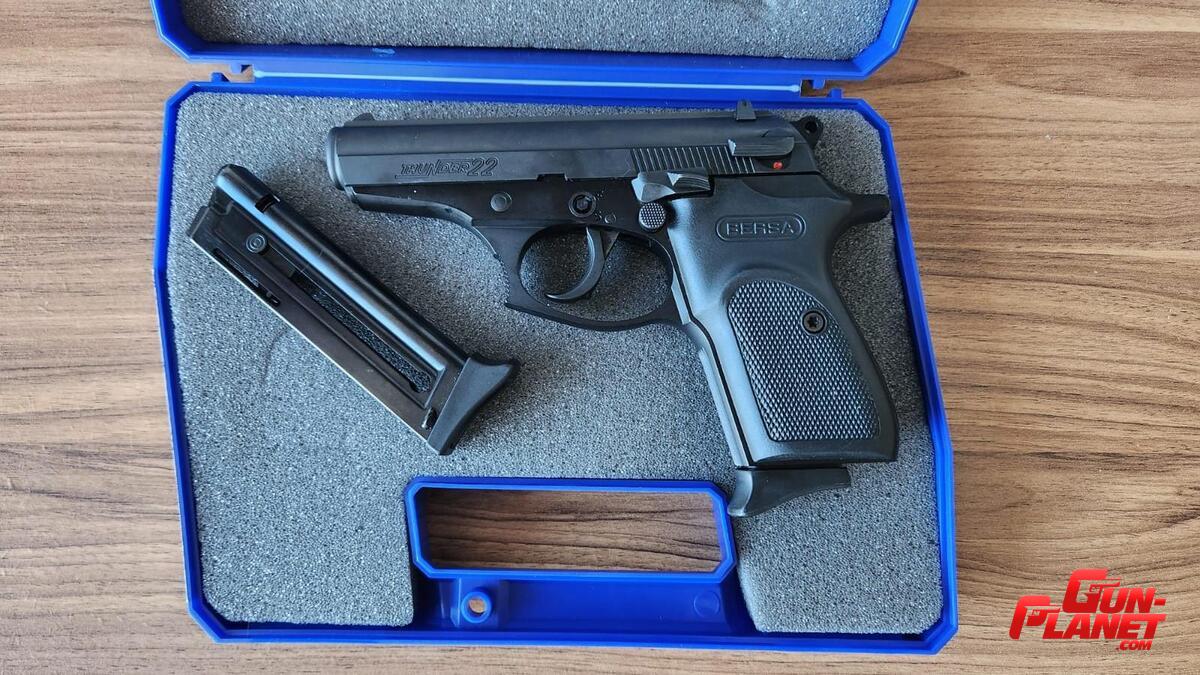 Bersa Thunder 22 cal 22 LR