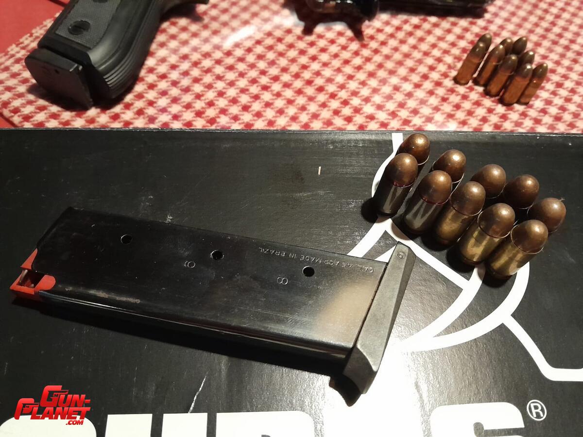Taurus Cargador de PT 945 