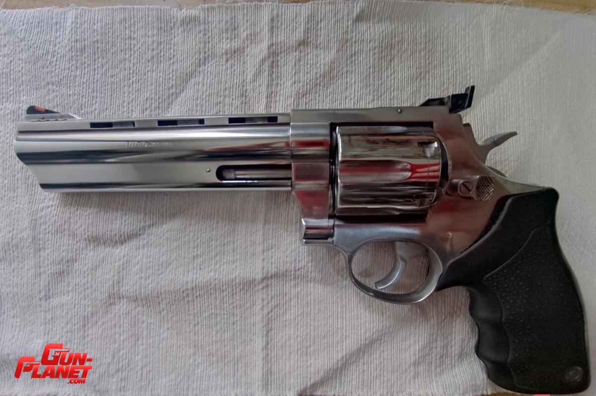 Taurus 44