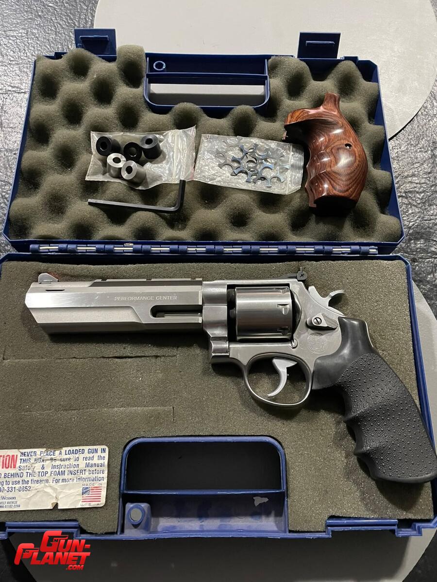 Smith & Wesson 627 Performance Center