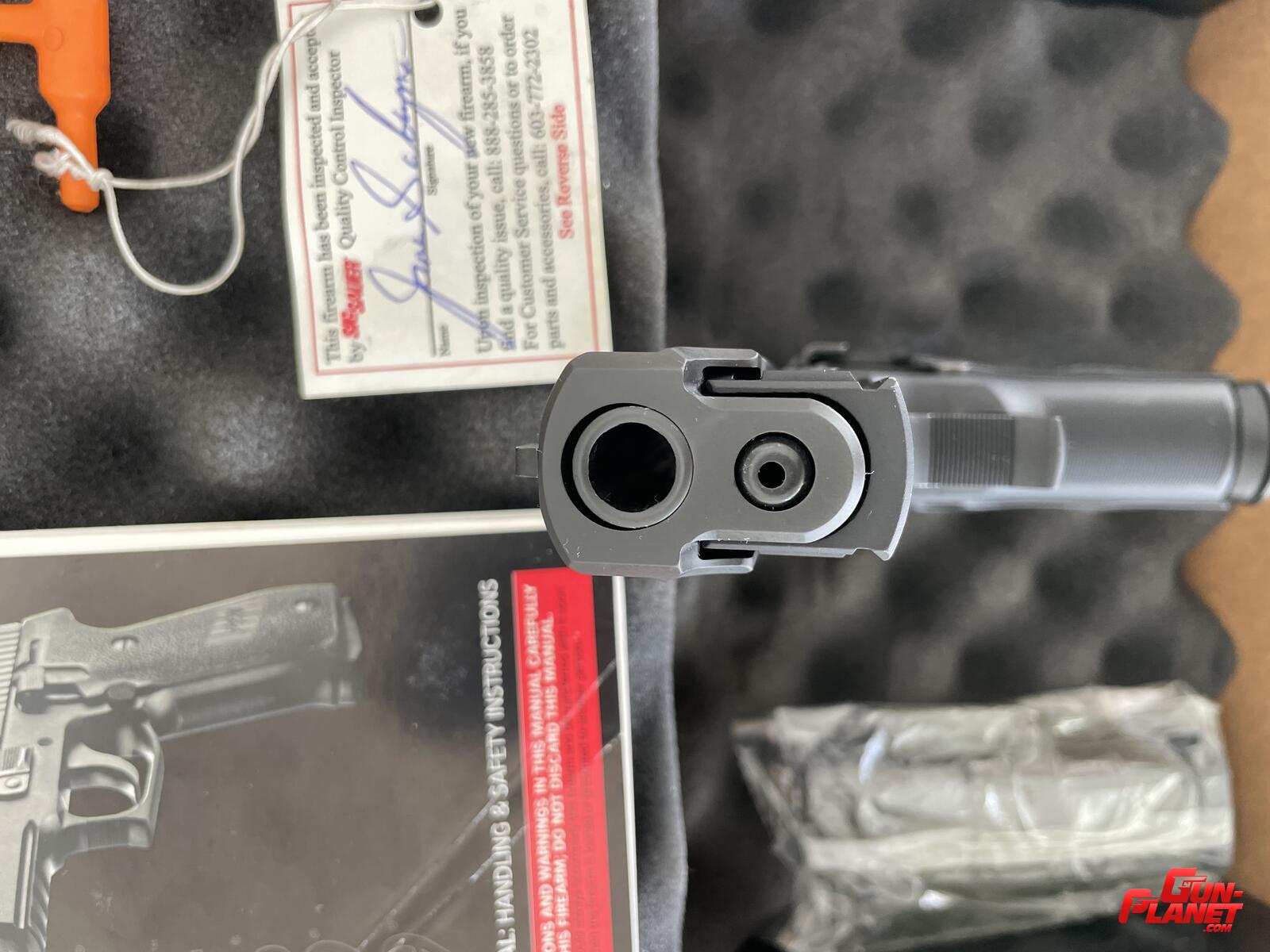 Sig Sauer P229