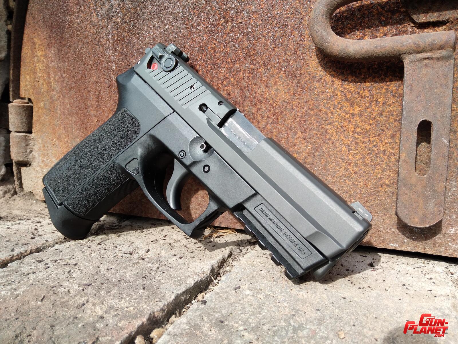 Sig Sauer SP 2022 cal 9mm